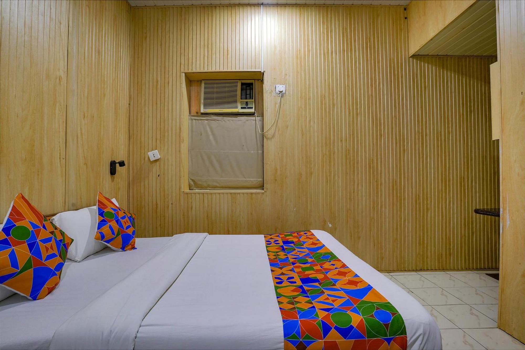 FabHotel Manas Residency Bombay Exterior foto