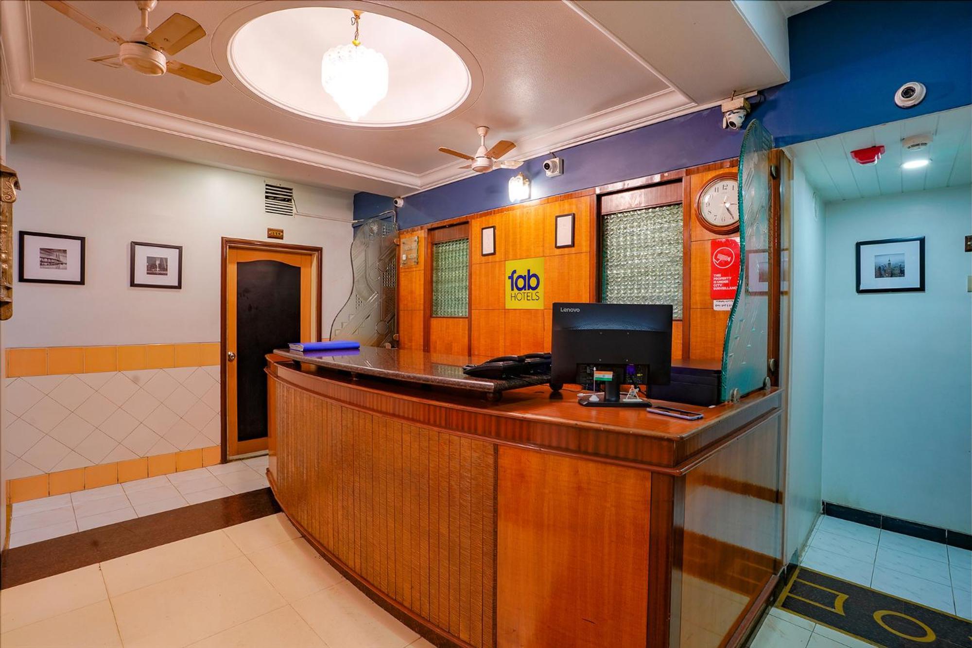 FabHotel Manas Residency Bombay Exterior foto