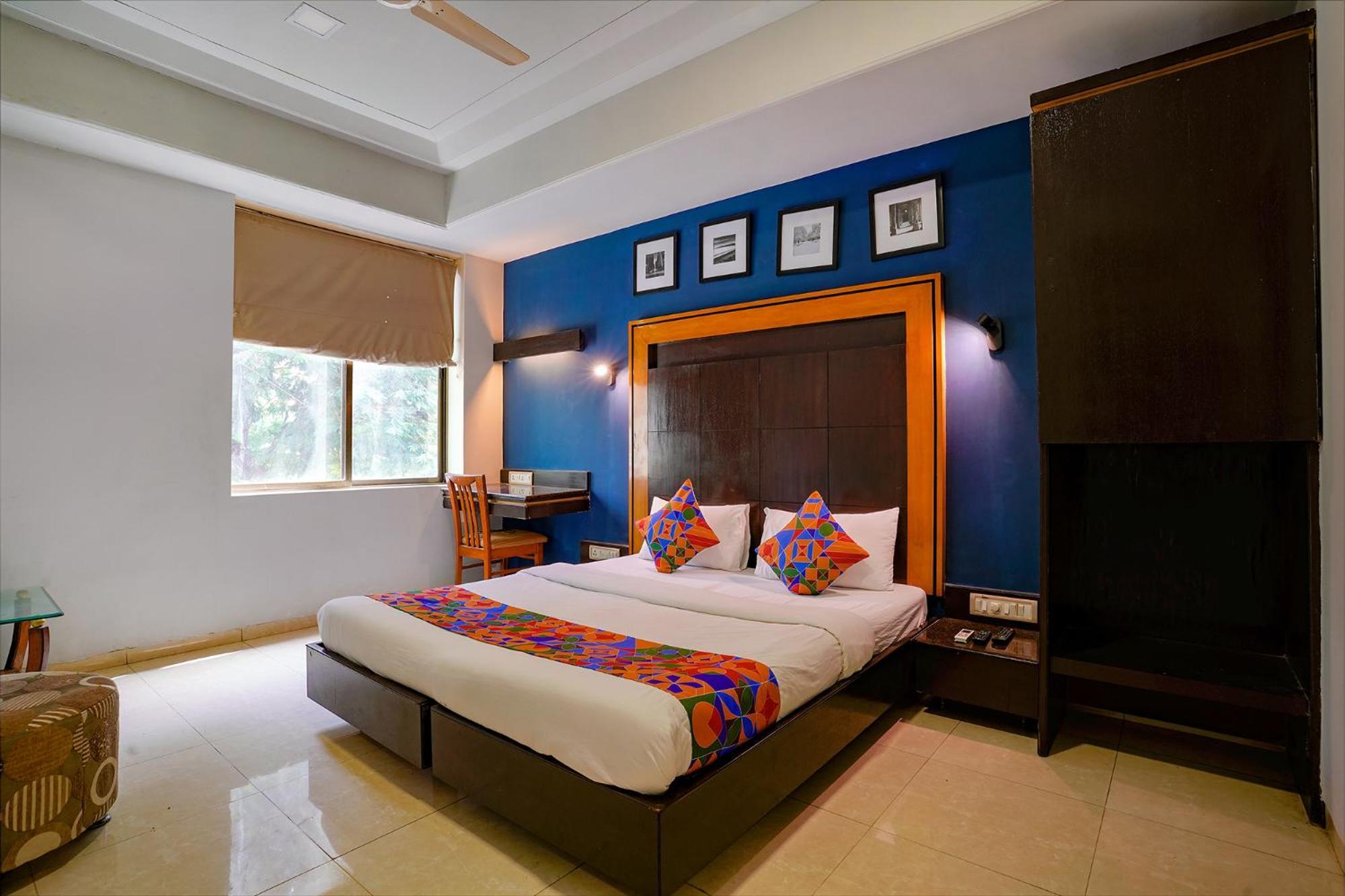FabHotel Manas Residency Bombay Exterior foto