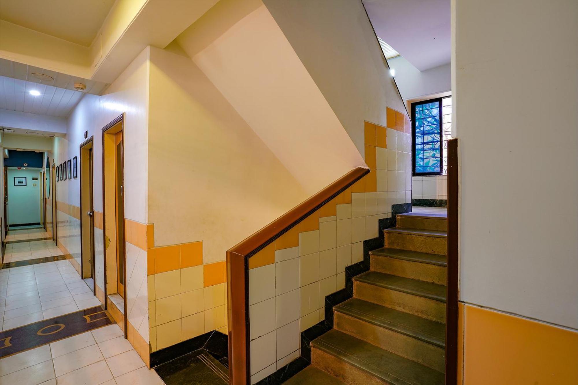 FabHotel Manas Residency Bombay Exterior foto